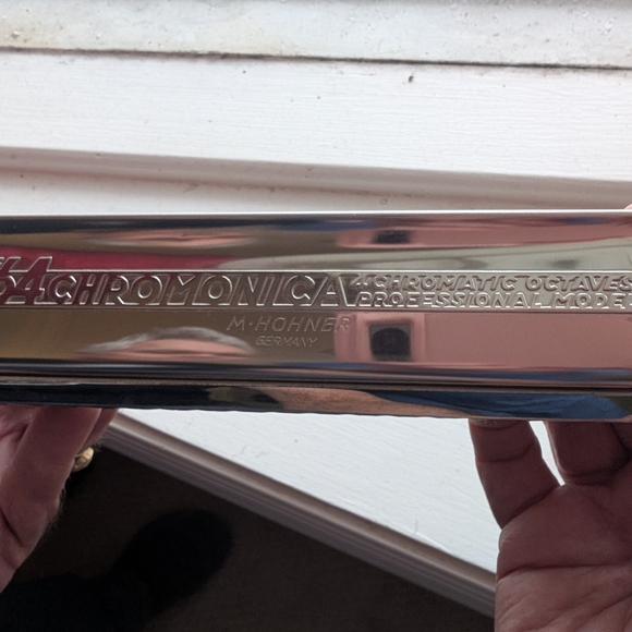 Silver Harmonica - Picture 2 of 3